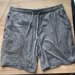 Men’s Vuori Shorts